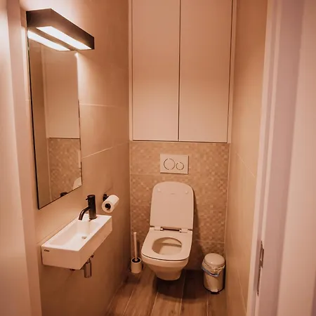 Rozenhof Apartment